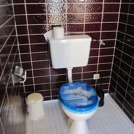 Uni - Luebeck Apartament *