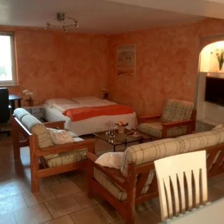 Uni - Luebeck Apartament Groß Grönau