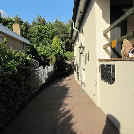 Uni - Luebeck Apartament Groß Grönau