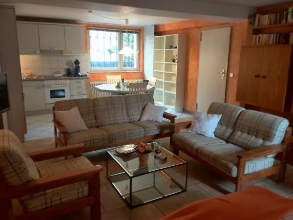 Appartement Uni - Luebeck Groß Grönau