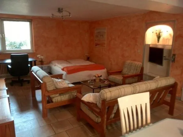 Uni - Luebeck Appartement Groß Grönau